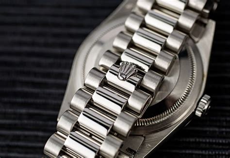 rolex clasp real vs fake|how much is a fake rolex worth.